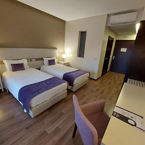 Hotel Monte Lírio